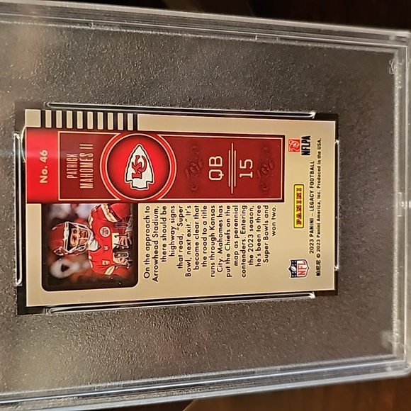 Patrick Mahomes rare mini yellow diamond - Picture 5 of 8